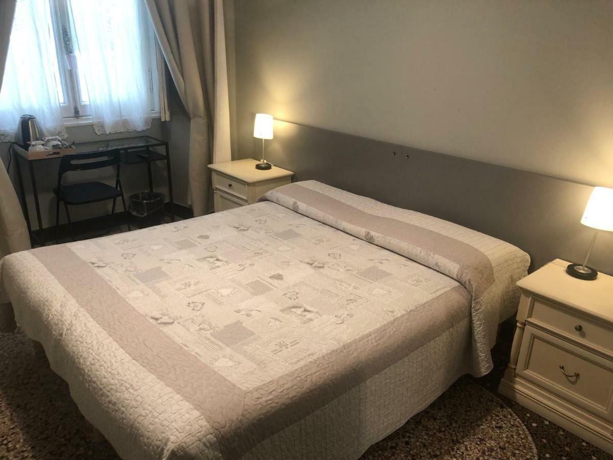 Check-Inn Rooms Genova Centro المظهر الخارجي الصورة