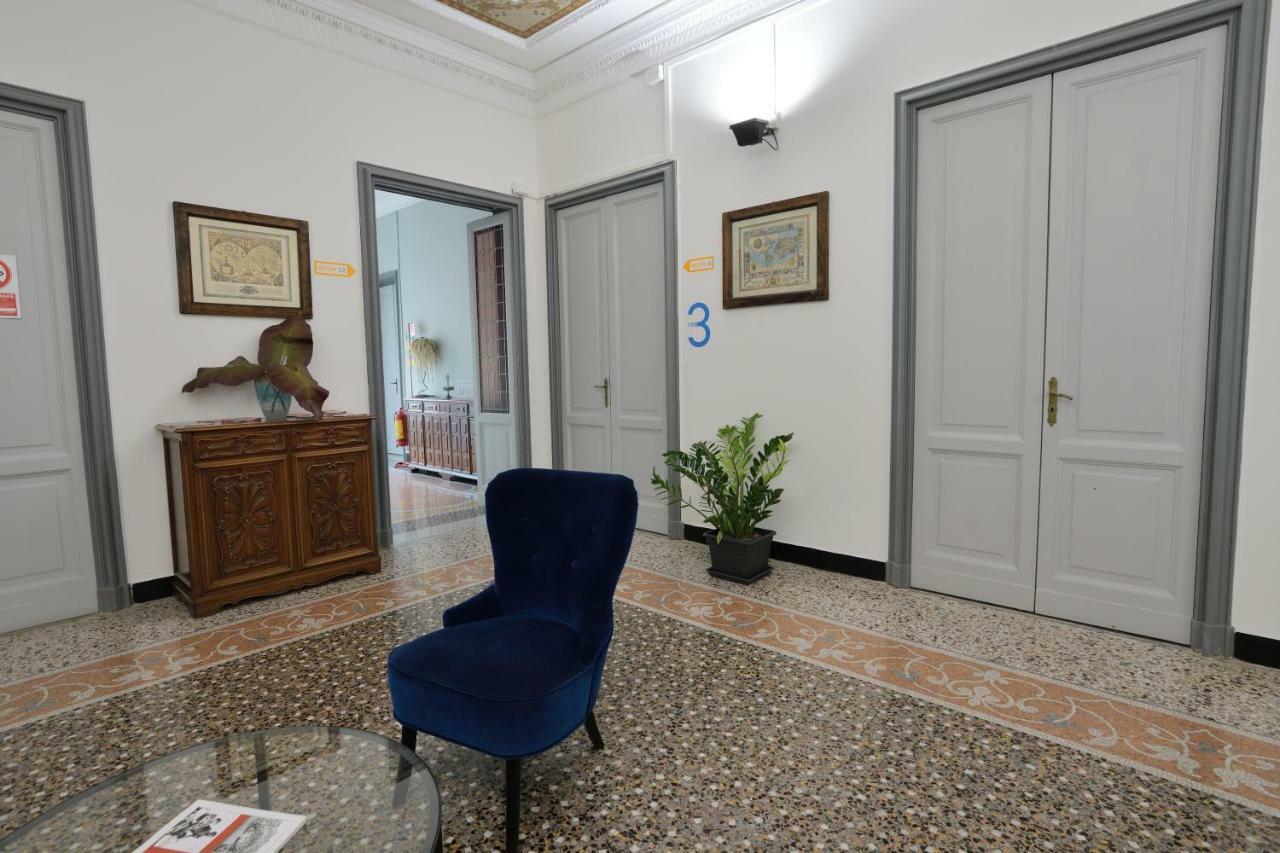 Check-Inn Rooms Genova Centro المظهر الخارجي الصورة