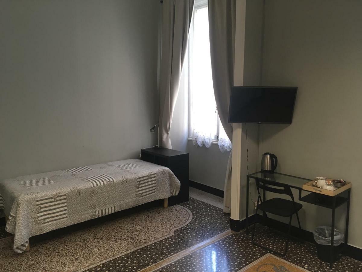 Check-Inn Rooms Genova Centro المظهر الخارجي الصورة